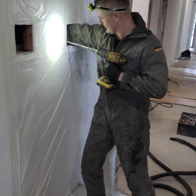 Чистка печи от сажевого отложения